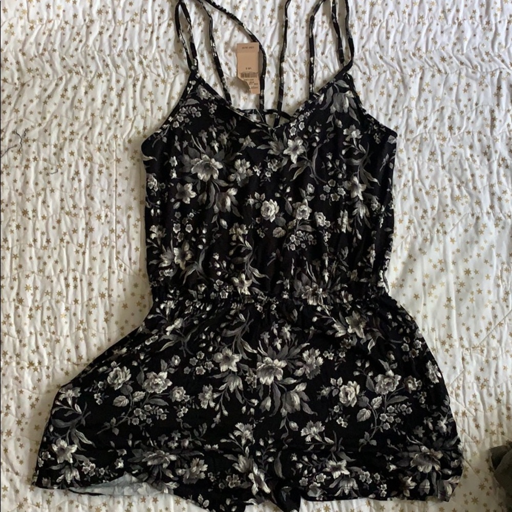 American Eagle floral romper